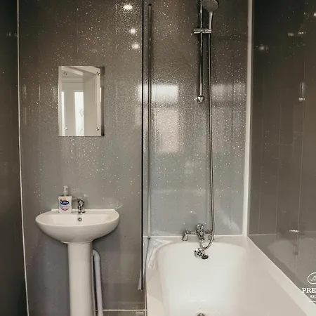 Feriehus Dover St By Prestige Sa Barrow-in-Furness